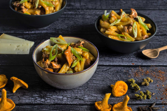 Macaroni au fromage forestier avec chanterelles